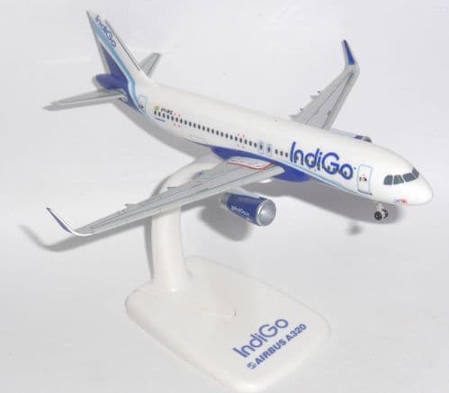 Airbus A320 Indigo Airlines India Lupa Snap Fit Collectors Model Scale 1:200 EL