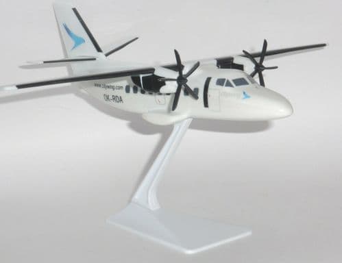 Let L-410 Turbolet Citywing Airlines Isle of Man Collectors Model 1:80 EJ
